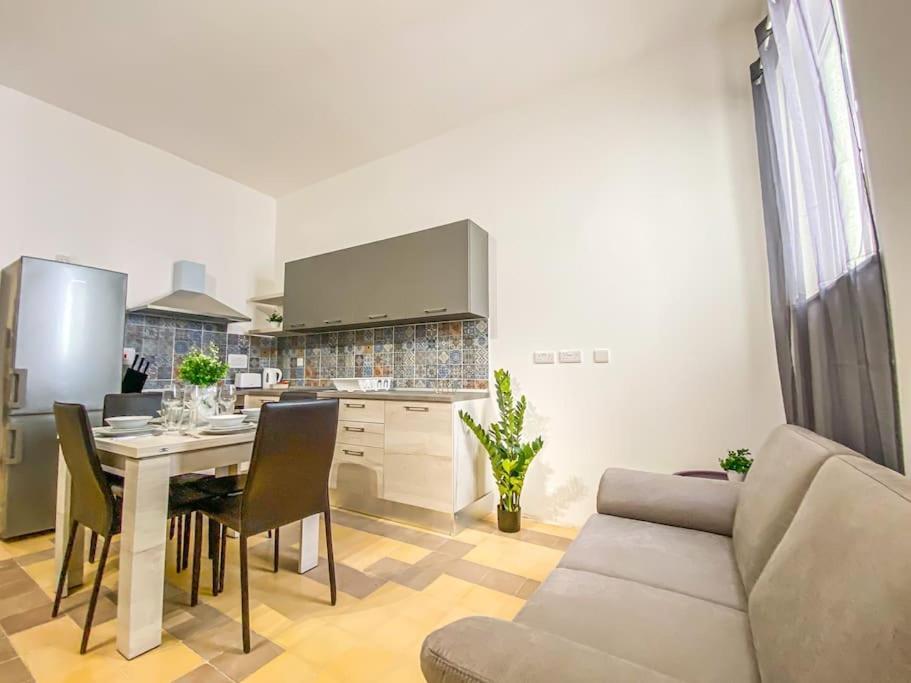 Appartement Moonstone Manor 3- Sliema Strand, Gzira Extérieur photo